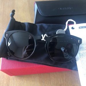 New Valentino Black Round Sunglasses OVA4009 new with tags